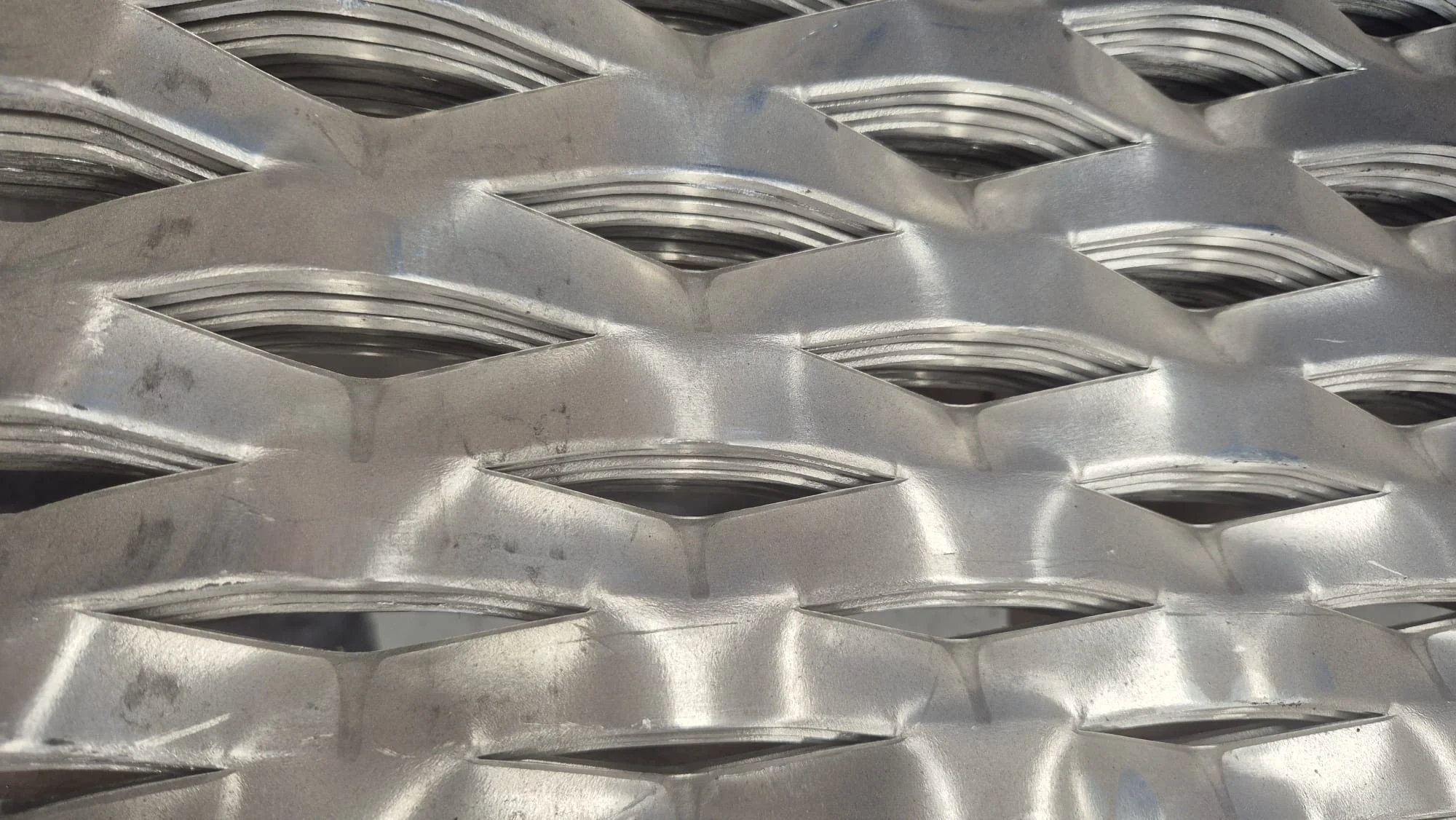 Expanded Aluminium Sheet - Image 3